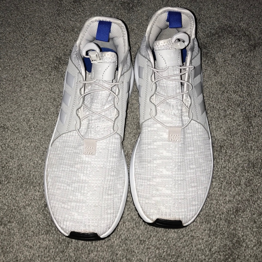 Adidas tennis shoes